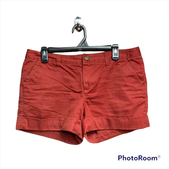 Old Navy size 8 brick red shorts 3” inseam classic style easy to wear - Picture 1 of 8